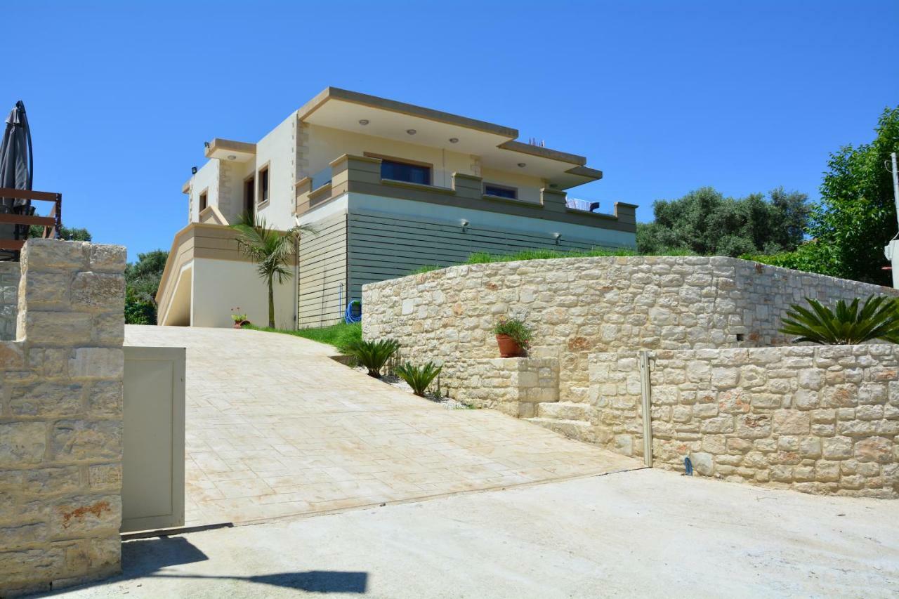 Villa Ikaros Kalamítsion Amigdhálion Exteriör bild