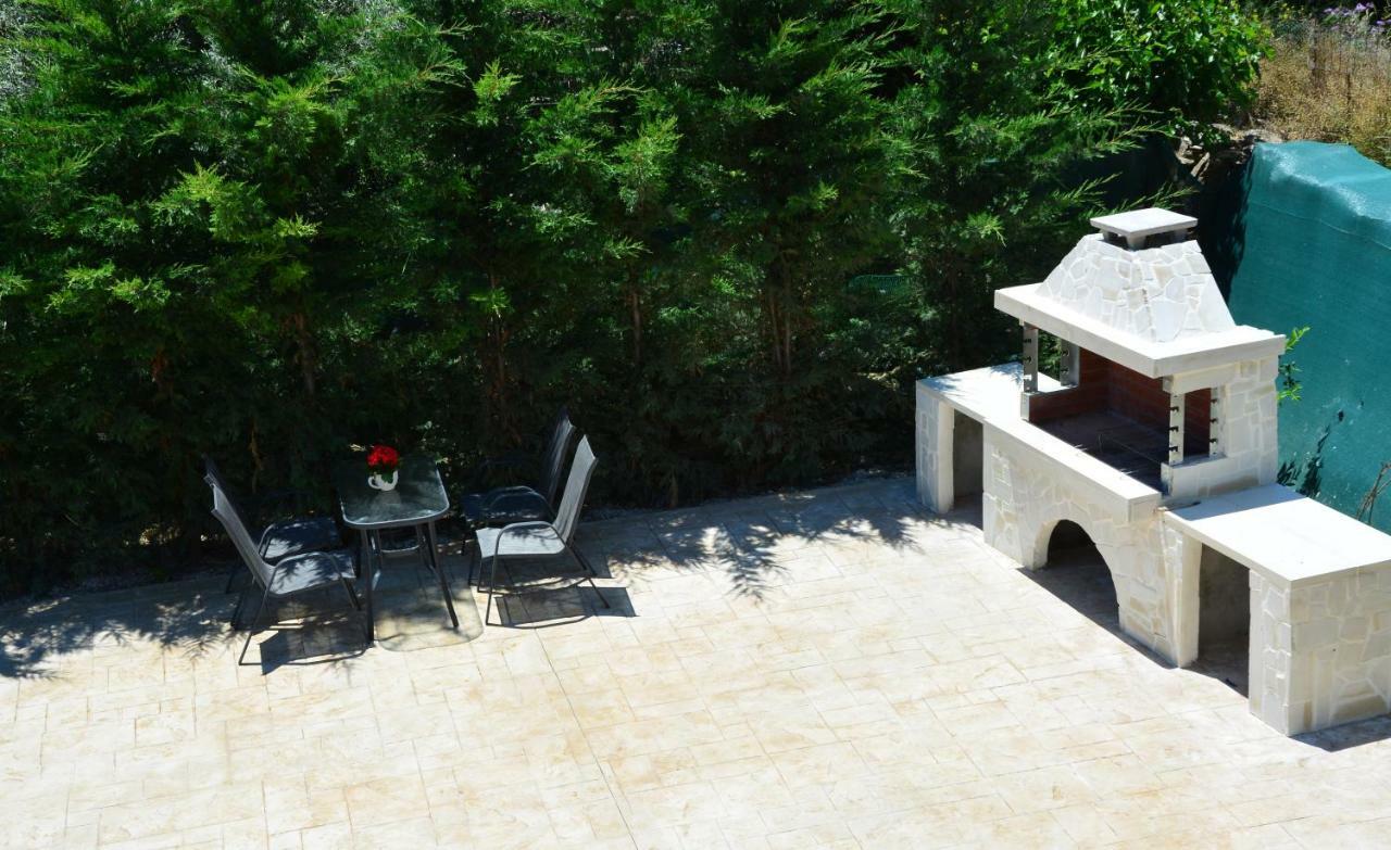 Villa Ikaros Kalamítsion Amigdhálion Exteriör bild