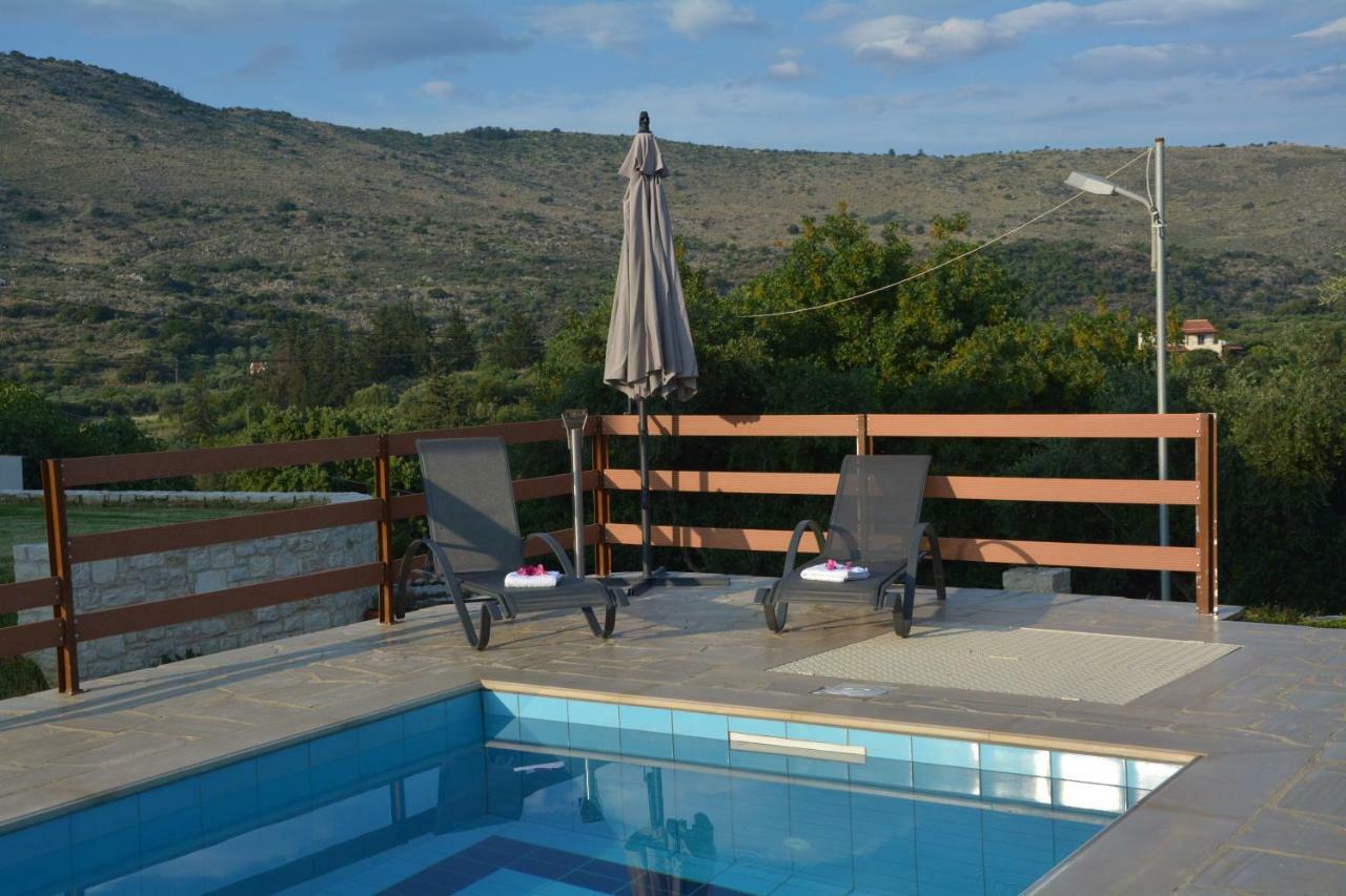 Villa Ikaros Kalamítsion Amigdhálion Exteriör bild